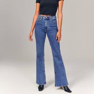Sz 12 Abercrombie and Fitch The 70s Vintage Flare Ultra High Rise Jean Curve